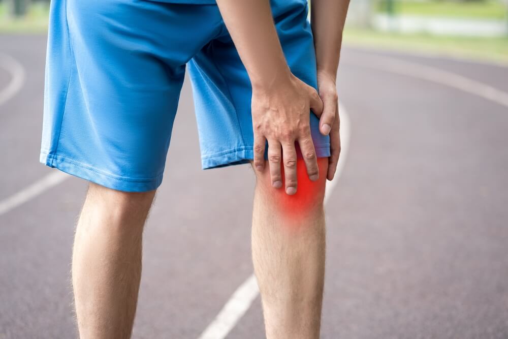 knee injury chiropractor