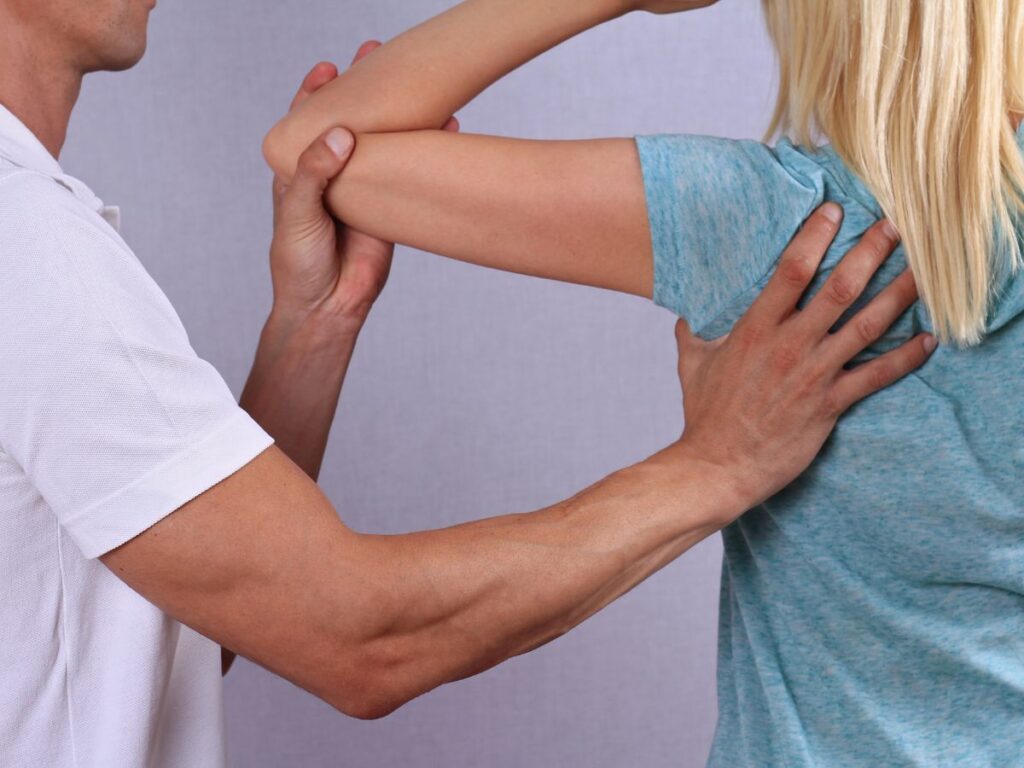 How Manual Therapy Reduces Whiplash Stiffness Fast